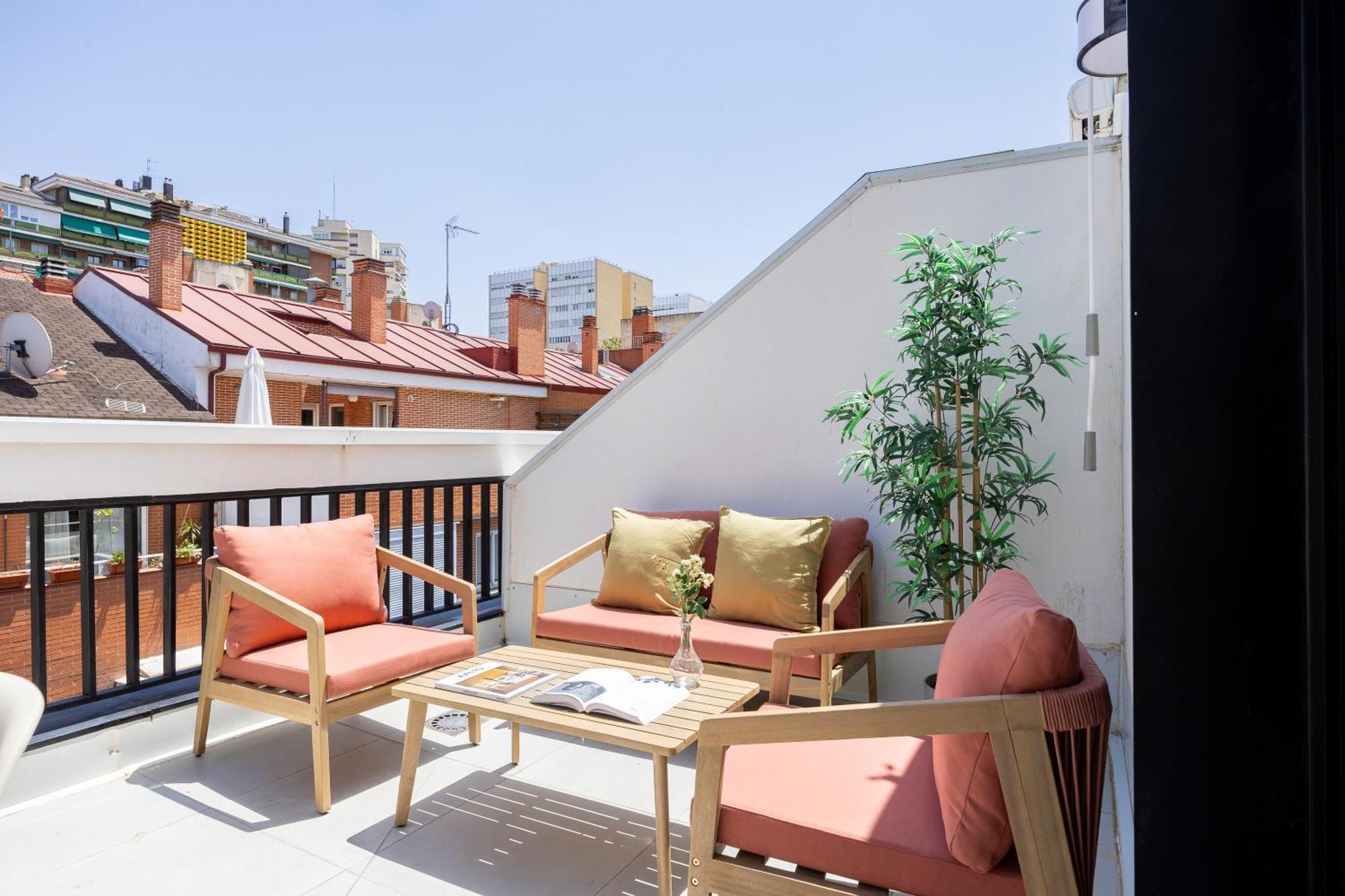 Edmond Vibes Airport - Ifema Hub * Madrid